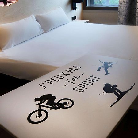Ibis Styles Clermont-Ferrand Aeroport Otel Dış mekan fotoğraf