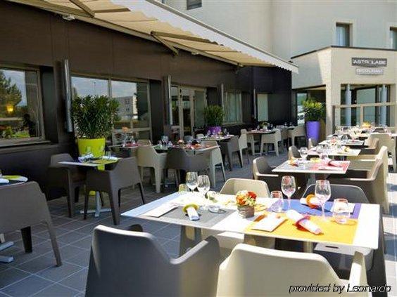 Ibis Styles Clermont-Ferrand Aeroport Otel Restoran fotoğraf