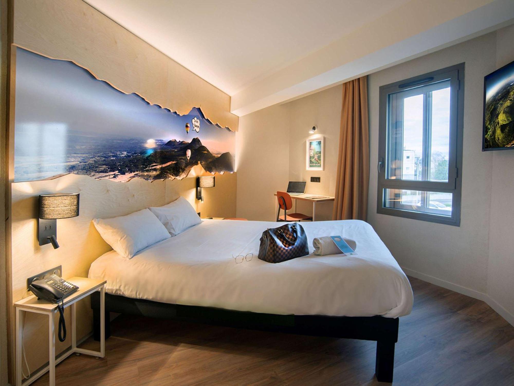 Ibis Styles Clermont-Ferrand Aeroport Otel Dış mekan fotoğraf