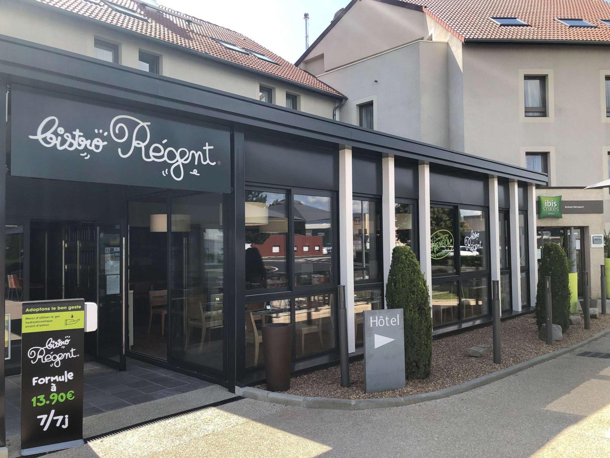 Ibis Styles Clermont-Ferrand Aeroport Otel Dış mekan fotoğraf