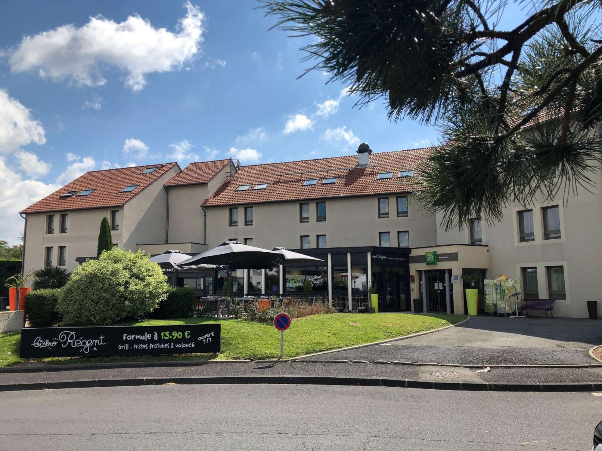 Ibis Styles Clermont-Ferrand Aeroport Otel Dış mekan fotoğraf